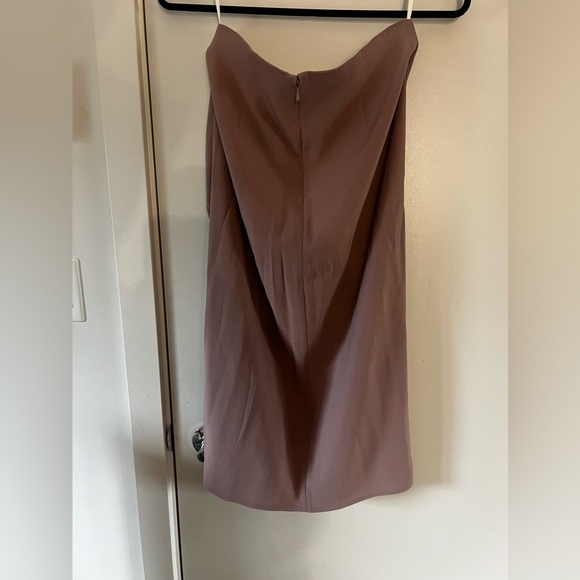 Babaton Mayhew Skirt - Picture 2 of 5